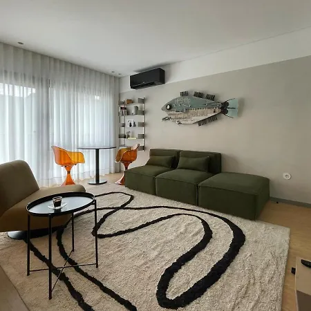 & Grey Loft Apartman