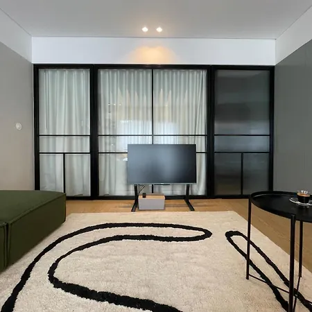 & Grey Loft Matosinhos (Porto)